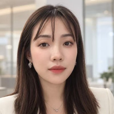 Helen Le